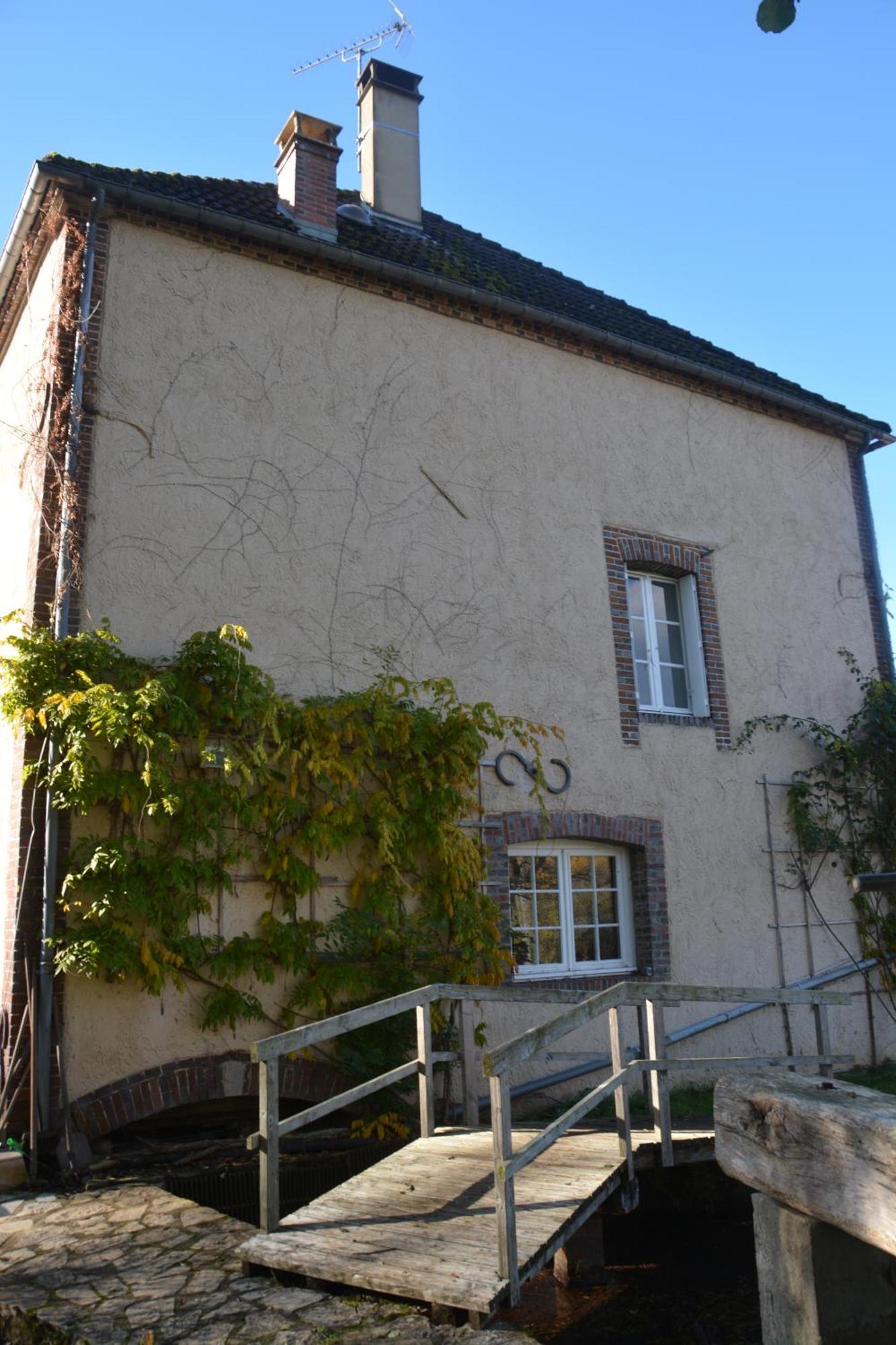 Mézilles Le Moulin Grenon Bed & Breakfast エクステリア 写真