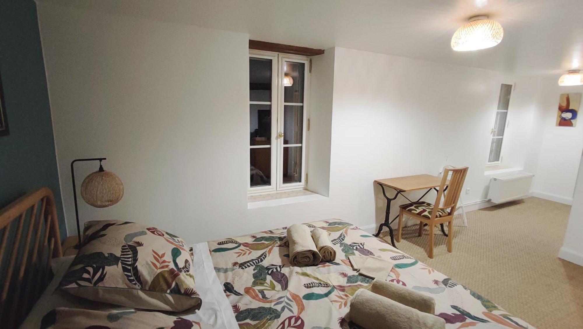 Mézilles Le Moulin Grenon Bed & Breakfast エクステリア 写真